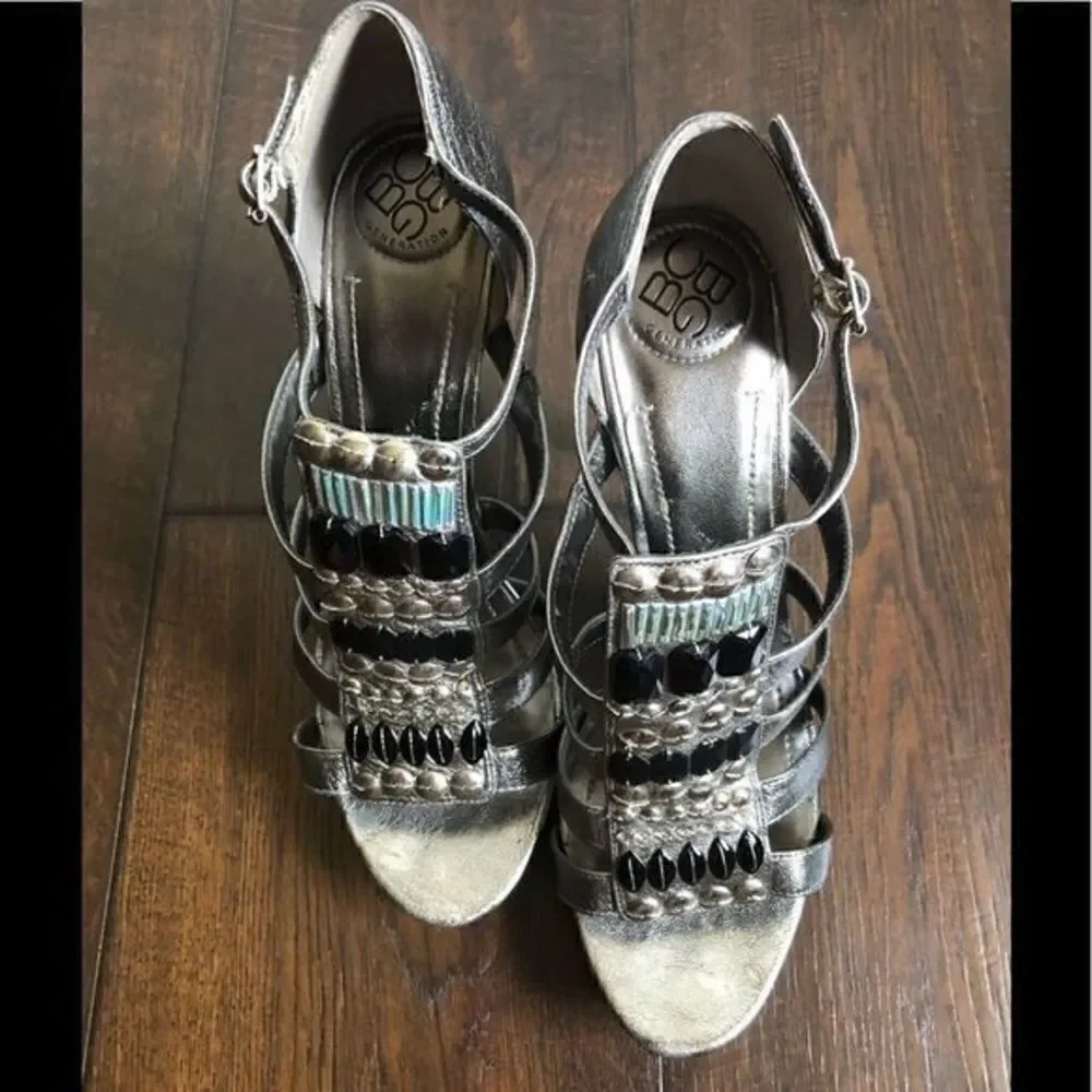 BCBG Platform Sandals, Silver, Patent leather, Embellished, Florescent  beads